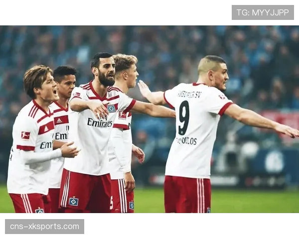 圣保利采用3-4-2-1死守战术，依托主场氛围高位逼抢